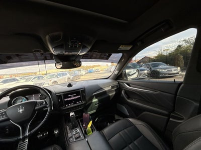 2022 Maserati Levante Modena